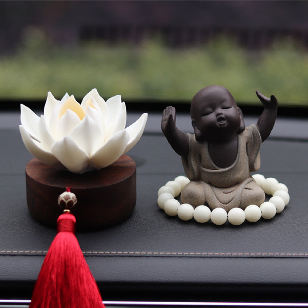 Black Walnut Aromatherapy Car Perfume Pendant