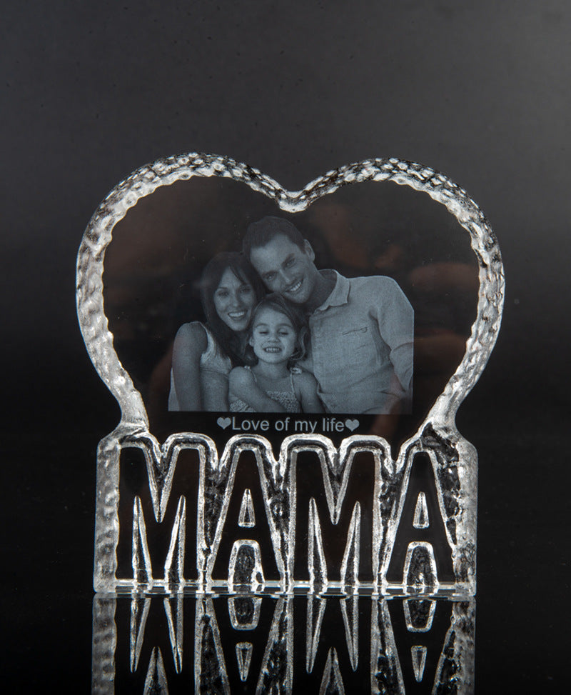 Adornos de cristal tallado en forma de corazón