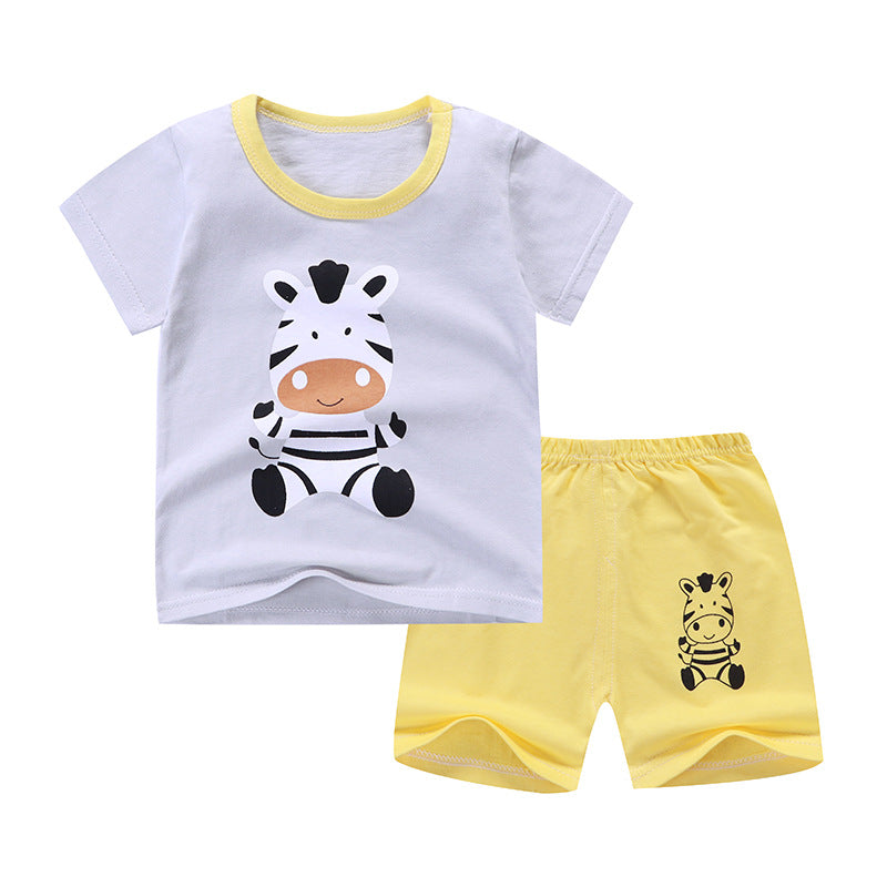 Short sleeved shorts suit