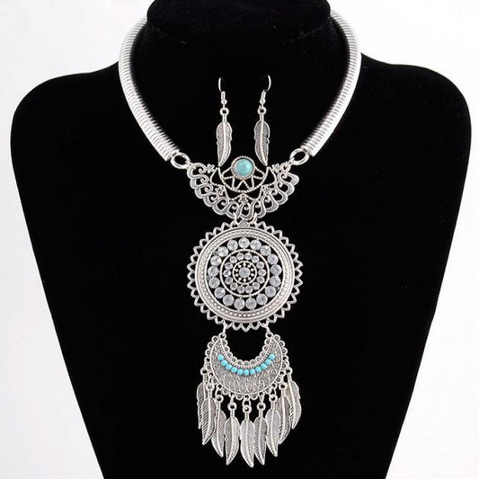 Vintage Crystal Leaf Earring Set