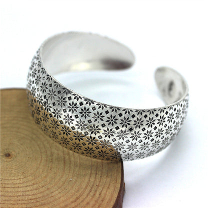 Tibet and Nepal ethnic bracelets