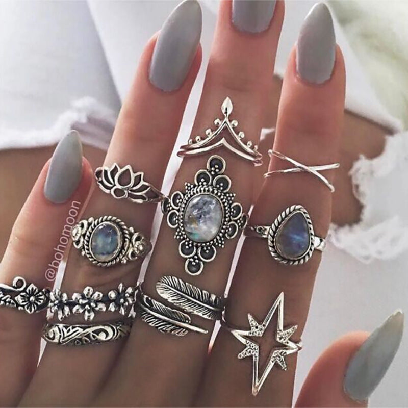 Women's Vintage Water Drop Diamond Ring Suit