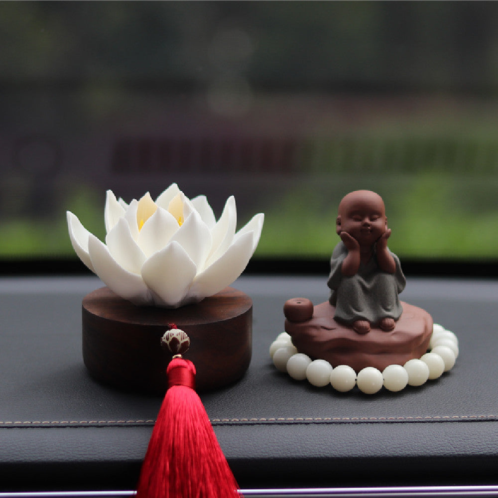 Black Walnut Aromatherapy Car Perfume Pendant
