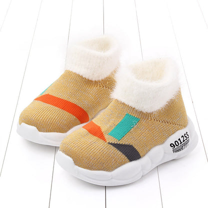 Zapatillas de niña de punto voladoras