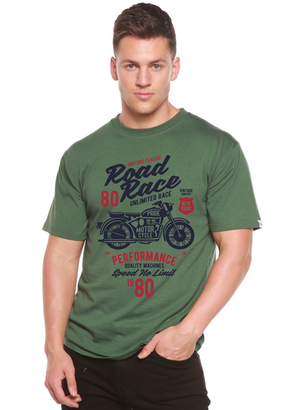 Camiseta gráfica de manga corta Spun Bamboo® de viscosa de bambú/algodón orgánico para hombre con motos de carrera