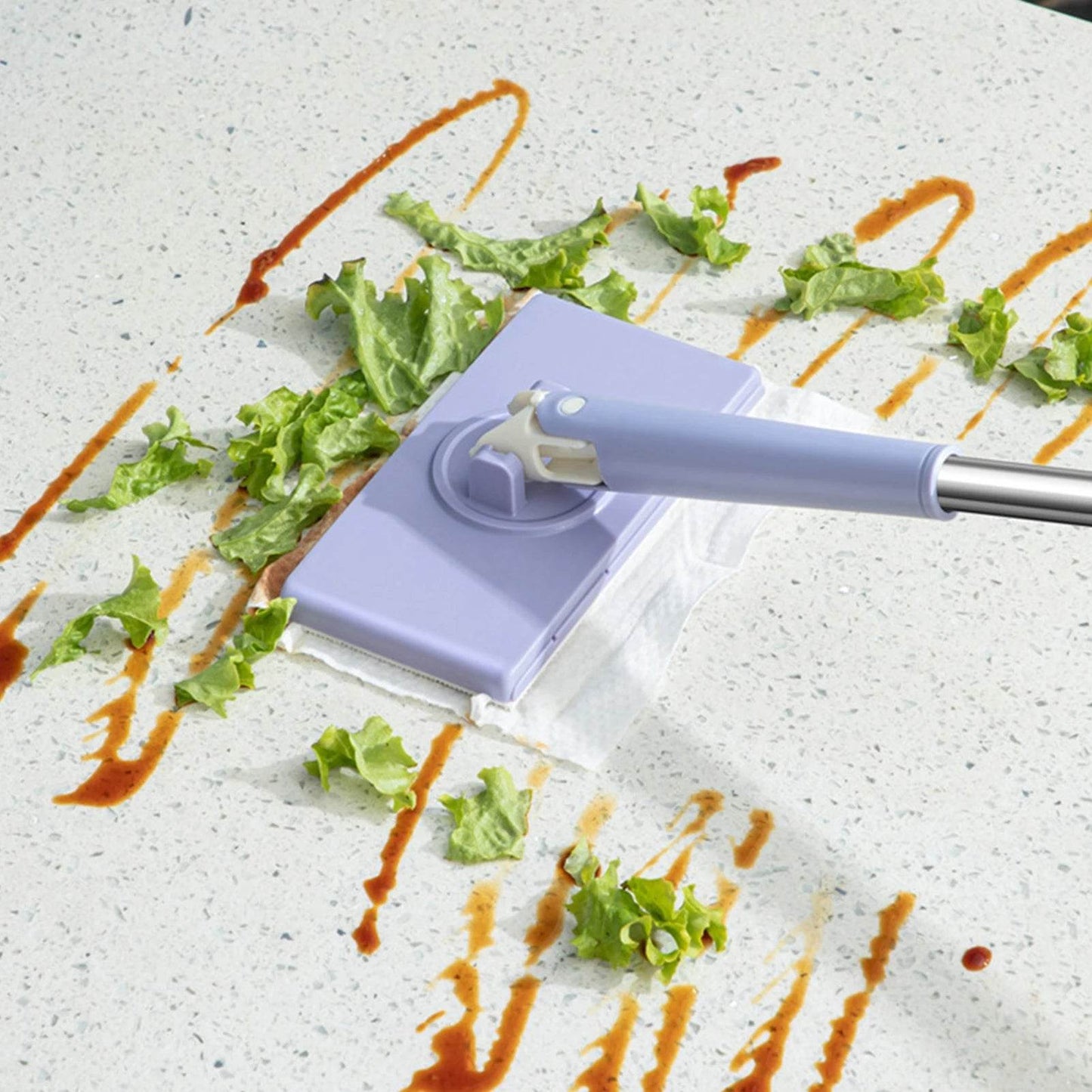 Quick Clean: Mini Mop with Swappable Cloths