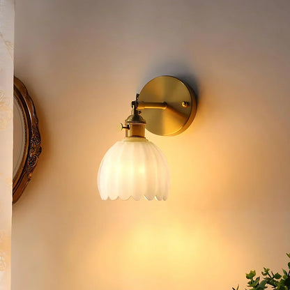 Aplique de Pared Clásico de 1 Luz con Pantalla de Cristal Tulipán de Latón Vintage