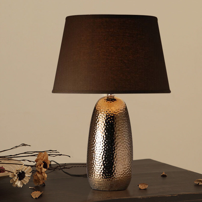 Lampe de table en céramique émaillée et métal