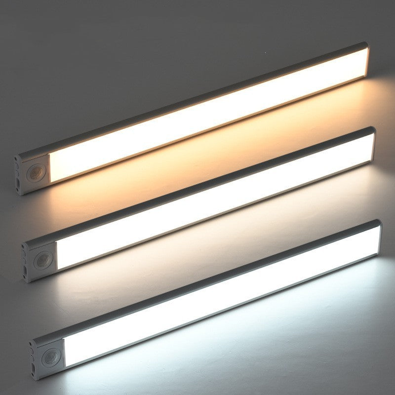 Luz delgada, inteligente, recargable con sensor de cuerpo humano