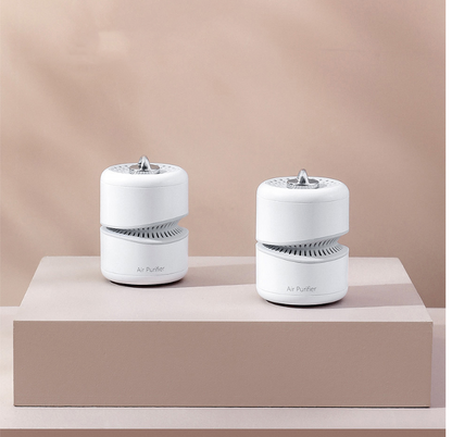 Ultra-Lightweight Hanging Neck Mini Air Purifier, Personal Negative Ionizer & Portable Odor Neutralizer