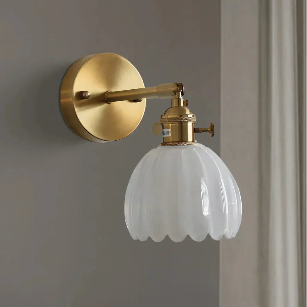 Aplique de Pared Clásico de 1 Luz con Pantalla de Cristal Tulipán de Latón Vintage