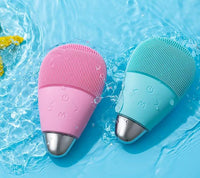 Brosse nettoyante électrique pour le visage
