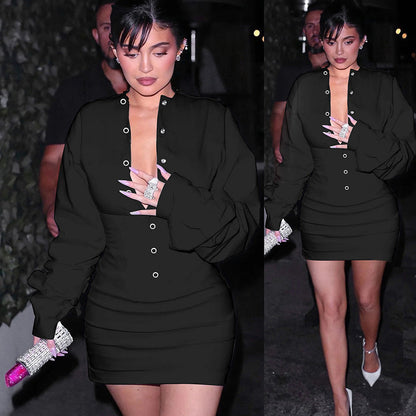 La robe taille haute Spicy Girls affine la silhouette et couvre les hanches