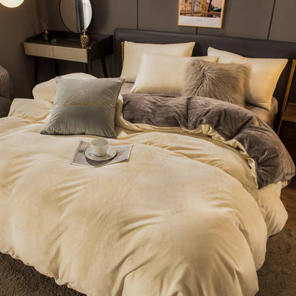 Juego de tres piezas de franela gruesa para cama con superficie y dobladillo para cama doble