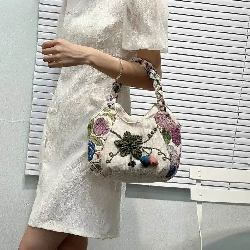 Handmade Bohemian Flower Tote Bag with Foldable Zipper, Shoulder Strap, and Matching Wristlet for Women’s Vacation