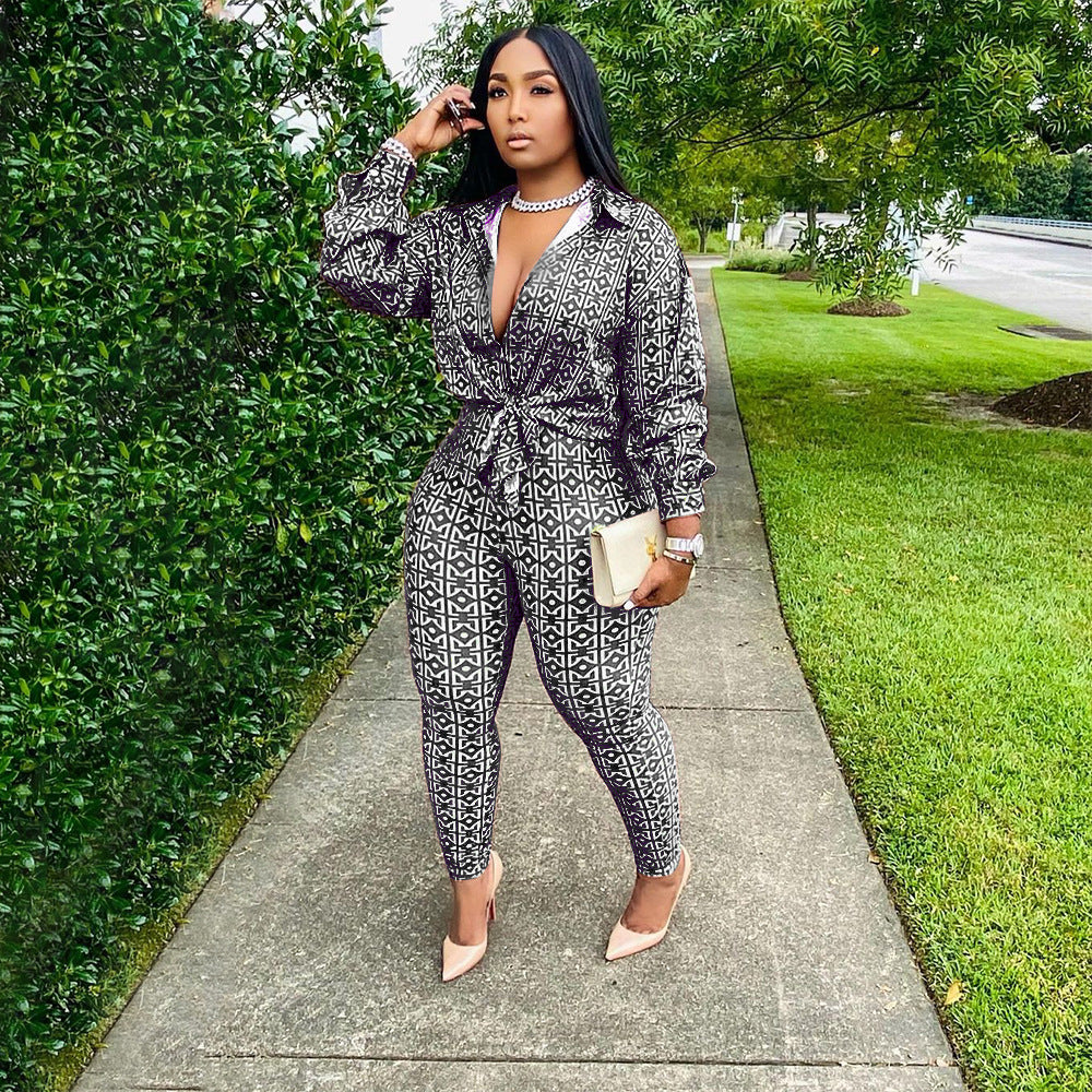 Conjunto de Camisa con Estampado Geométrico Tallas Grandes y Pantalones de Tiro Alto