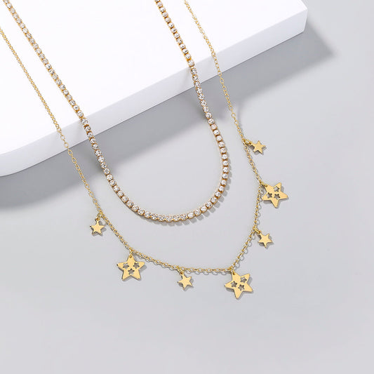Collares múltiples de estrellas y diamantes blancos