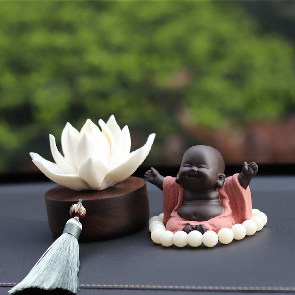Black Walnut Aromatherapy Car Perfume Pendant