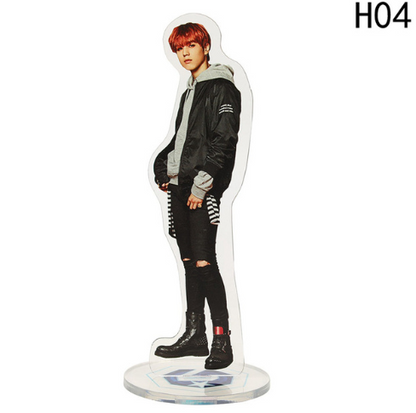 1pc Offre Spéciale Mode Got- 7 Produits Périphériques Carte Acrylique Debout Ensemble de Papeterie