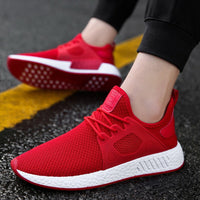 Men's sports running shoes