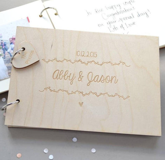 Livre d'or de mariage en bois