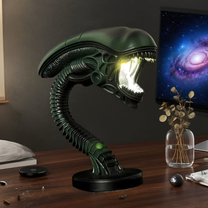 Lampe de bureau USB tête d'extraterrestre – Veilleuse de science-fiction en résine pour chambre, bureau et décoration d'Halloween