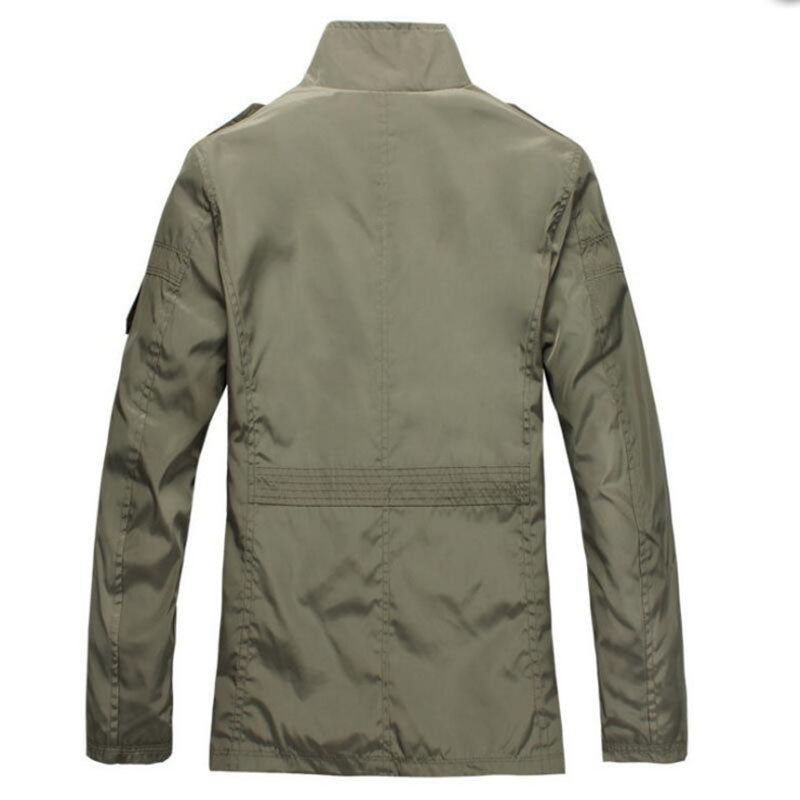 Gabardina de hombre de talla grande