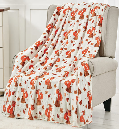 Decor&More Happy Halloween Microplush Throw Blanket (50" x 60")