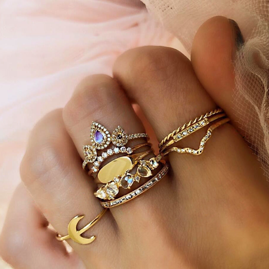 Women's Vintage Water Drop Diamond Ring Suit