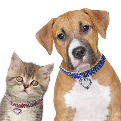 Collar de mascota con forma de corazón