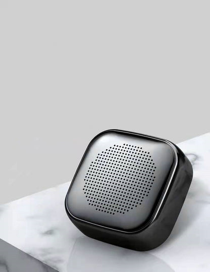 Dialogue Mobile Phone Mini Speaker Outdoor
