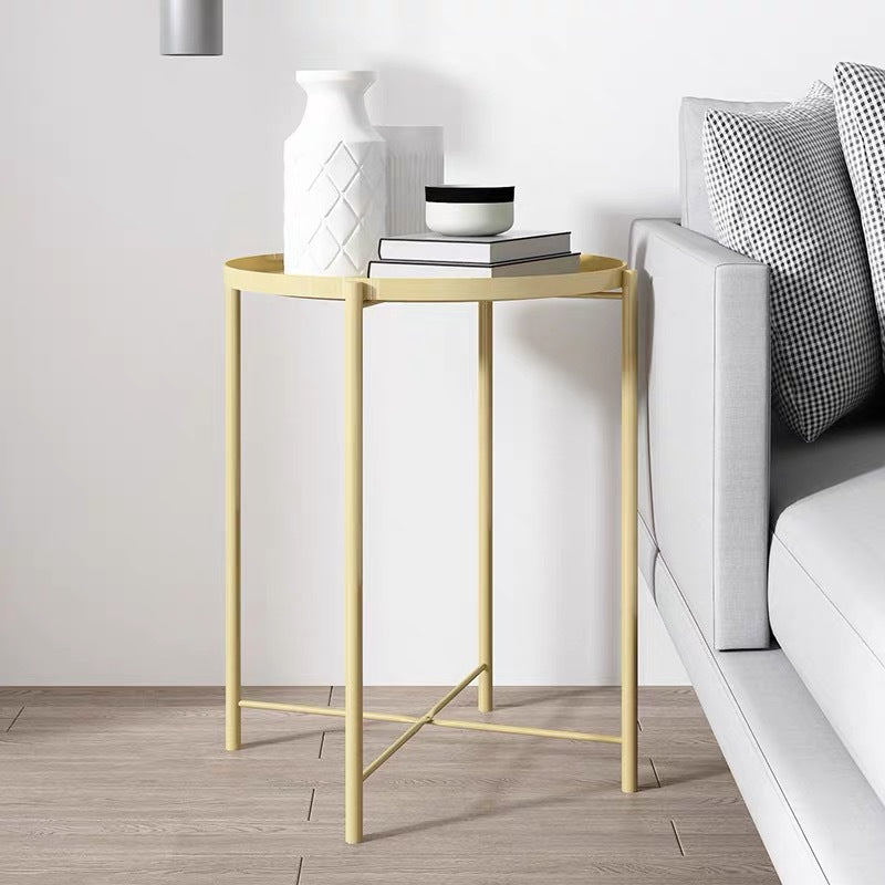Table basse ronde petite maison simple créative