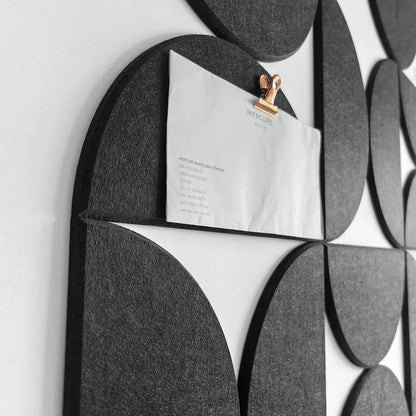 Kit de 12 Panneaux Muraux Décoratifs en Feutre, Carreaux Muraux Semi-Circulaires en Feutre pour la Décoration Intérieure, Dalles en Feutre Auto-Adhésives