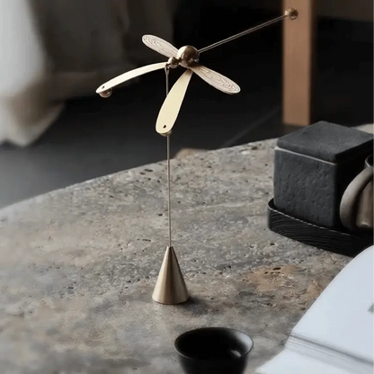 Difusor de libélula con equilibrio para aceites esenciales