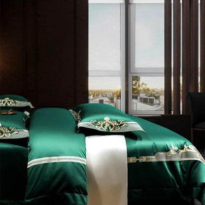 Royal Green Lake Embroidered Duvet Cover Set (Egyptian Cotton)