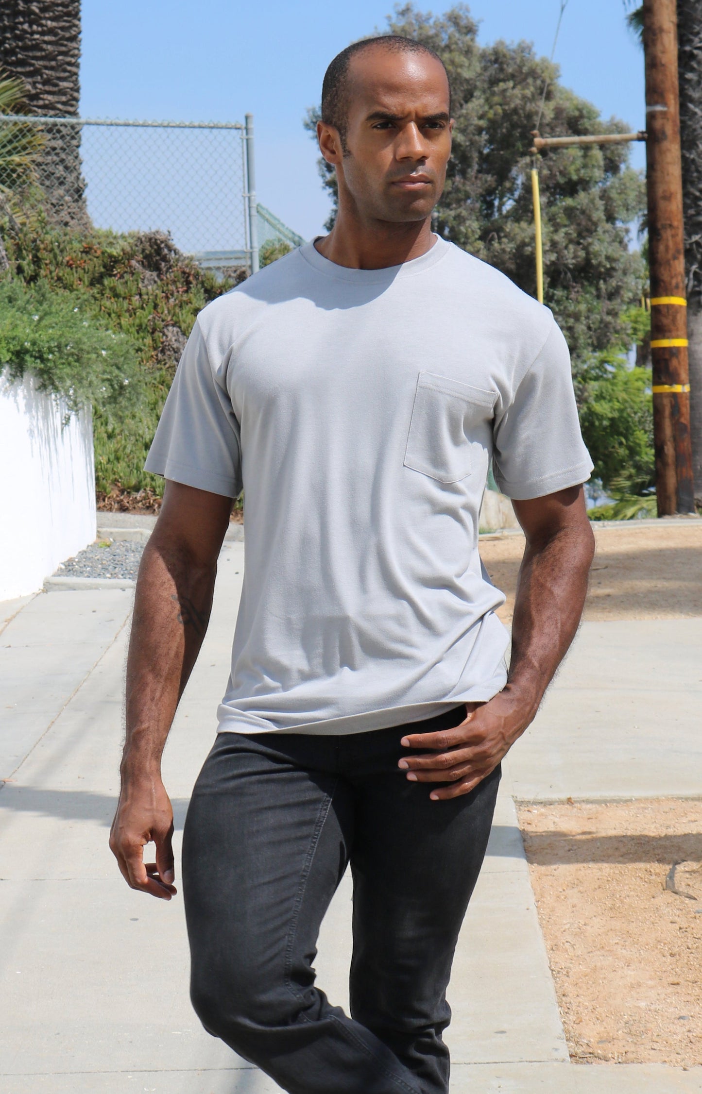 T-shirt à poche en viscose de bambou et coton biologique pour homme