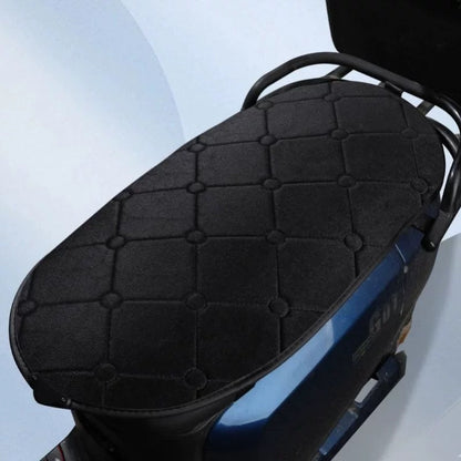 LITEGUEST Heated Motorcycle Seat Cover | USB Winter Riding Pad