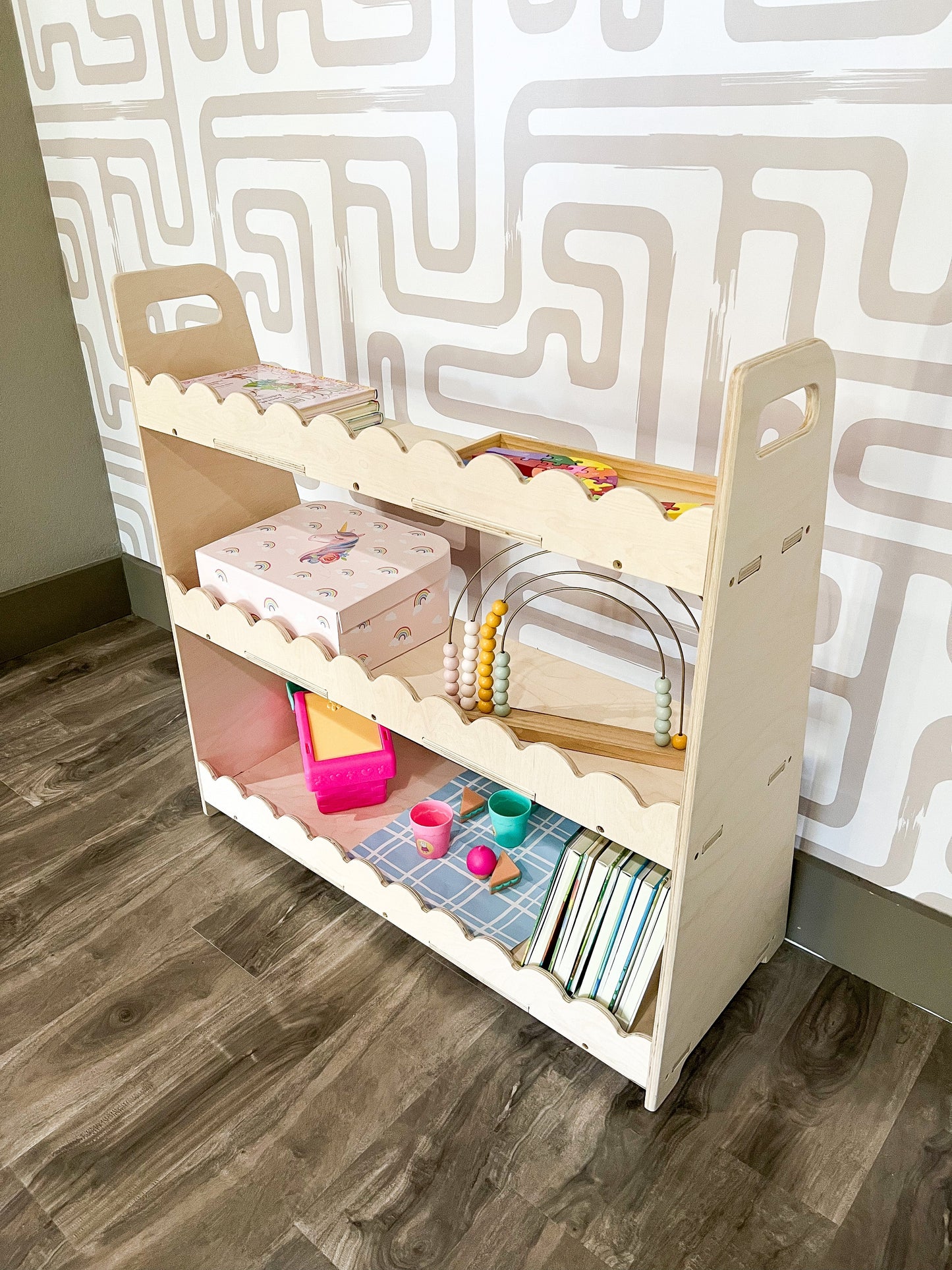 RAY Scalloped Toy Shelf – Kids Wooden Toy Shelf | Bush Acres