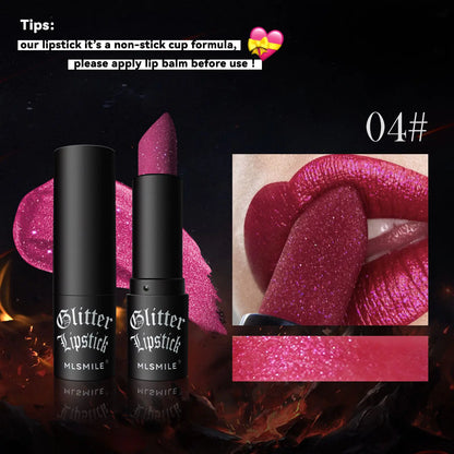 Labial mate aterciopelado de larga duración e hidratante