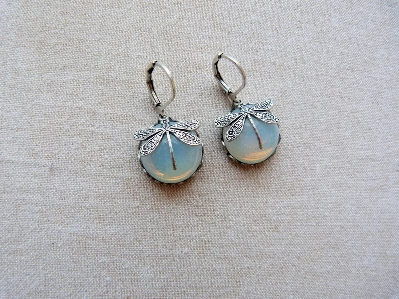 Jewelry Vintage Dragonfly Pattern