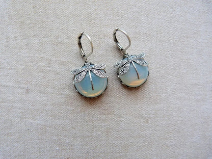 Jewelry Vintage Dragonfly Pattern