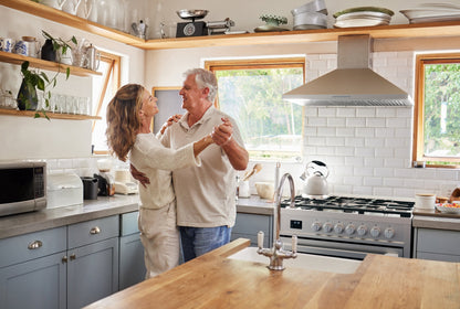 Cuisinière à gaz Rangaire 36" avec four à convection et four encastrable en acier inoxydable RRG361TS