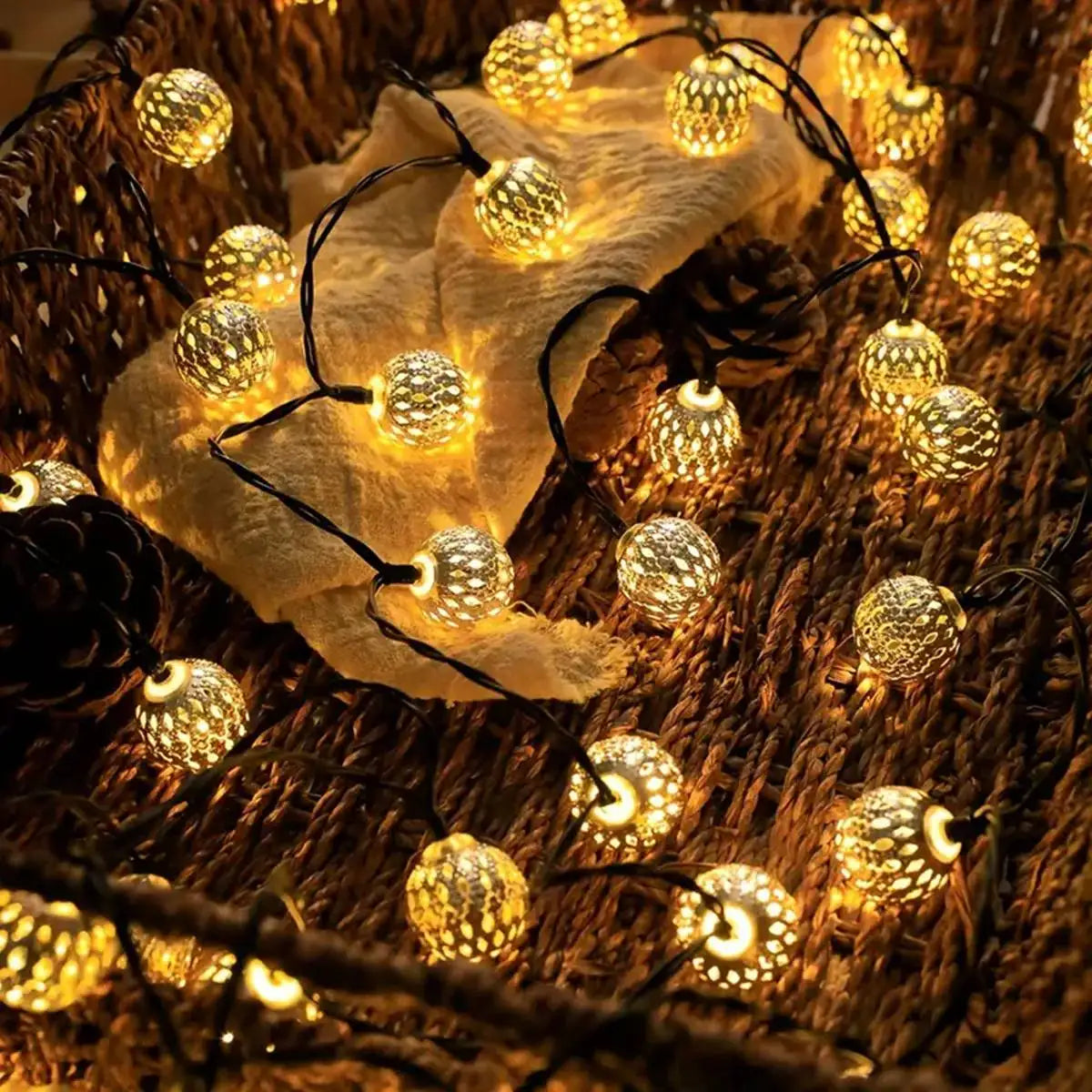 Moroccan Ball Solar String Lights Outdoor LED Fairy Lights for Garden Party Decor
