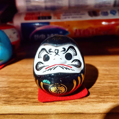 Cerámica Japonesa Daruma Artesanía Gato de la Suerte de Dibujos Animados Adorno de la Fortuna Paisaje Accesorios de Decoración del Hogar Regalos Decoración de la Sala de Estar
