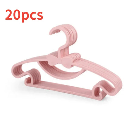 10 Pieces of Children's Hangers, Portable Plastic Display Hangers Windproof Children's Outerwear Hangers Baby Clothing Organizer
