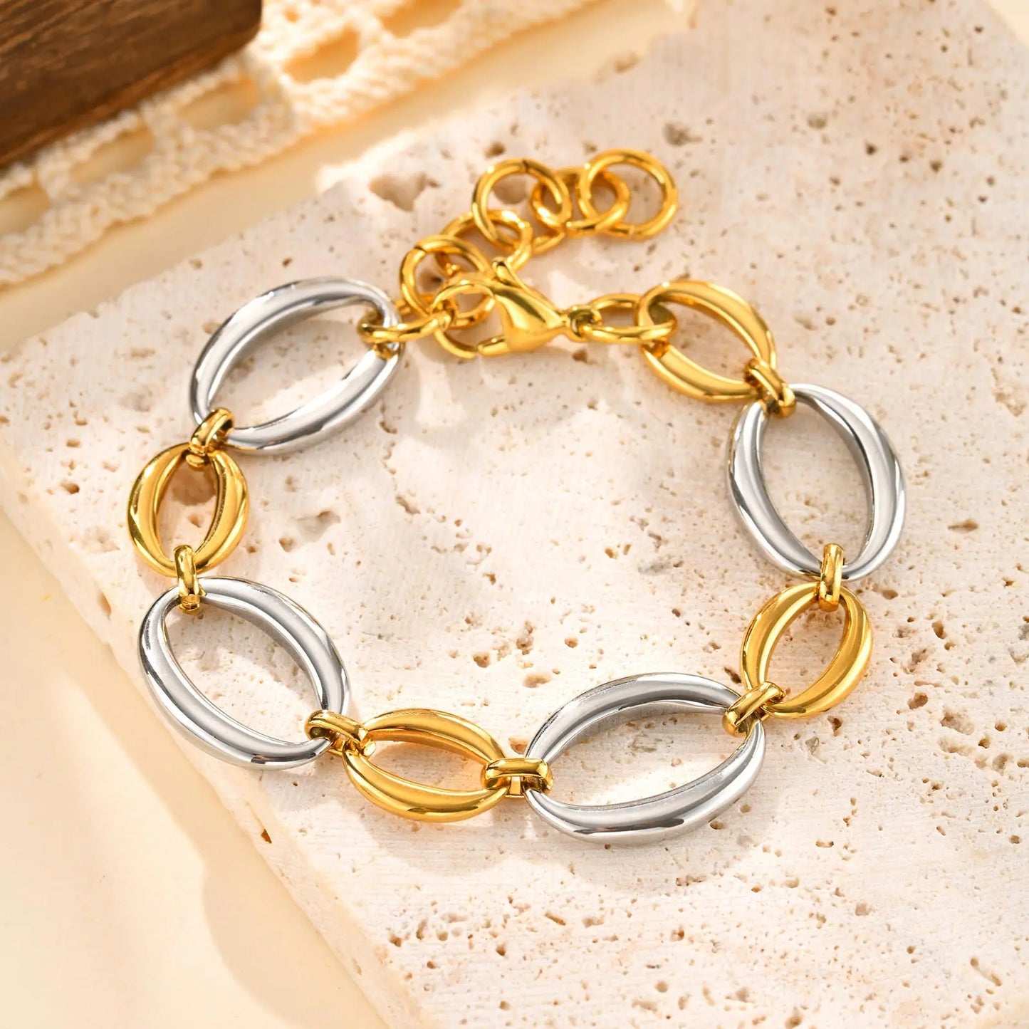 Elliptical Chain Bracelet for Women | Handmade Stainless Steel Jewelry