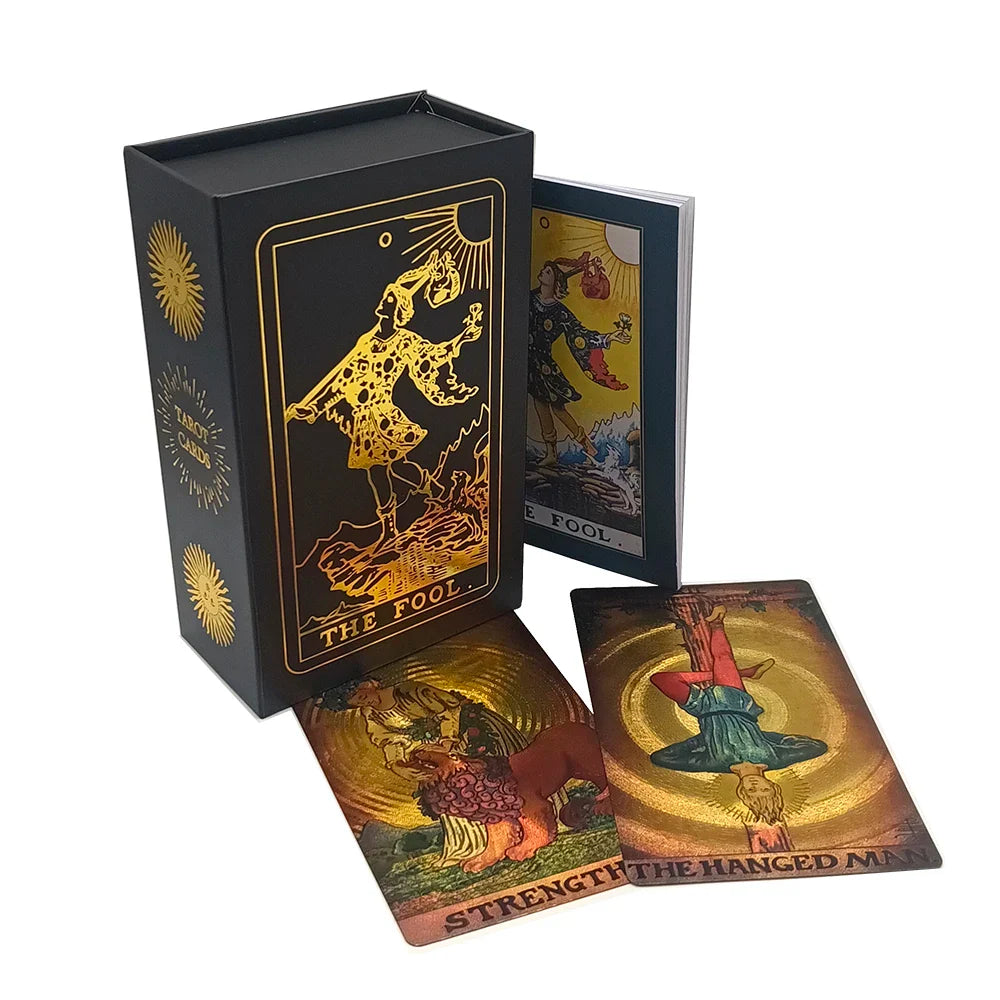Le nouveau jeu de société de Tarot "The New Knight Laser Gold Foil" – Cartes de divination luxueuses en PVC, imperméables et résistantes à l'usure, avec marquage à chaud.