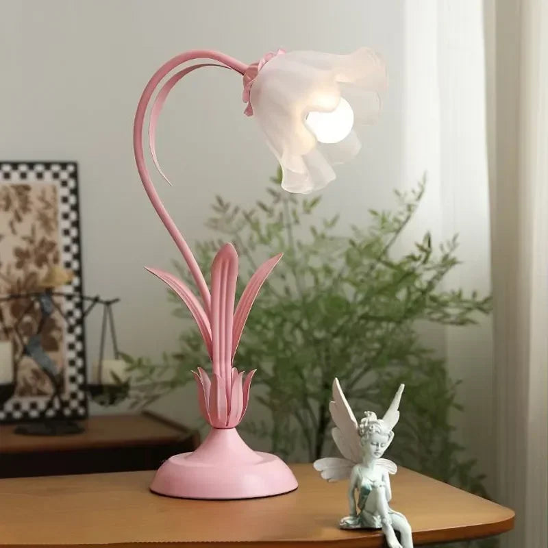 Lampe de bureau fleur romantique française Rétro Atmosphère Veilleuses de chevet Style crème Campagne Pastorale pour Chambre à coucher