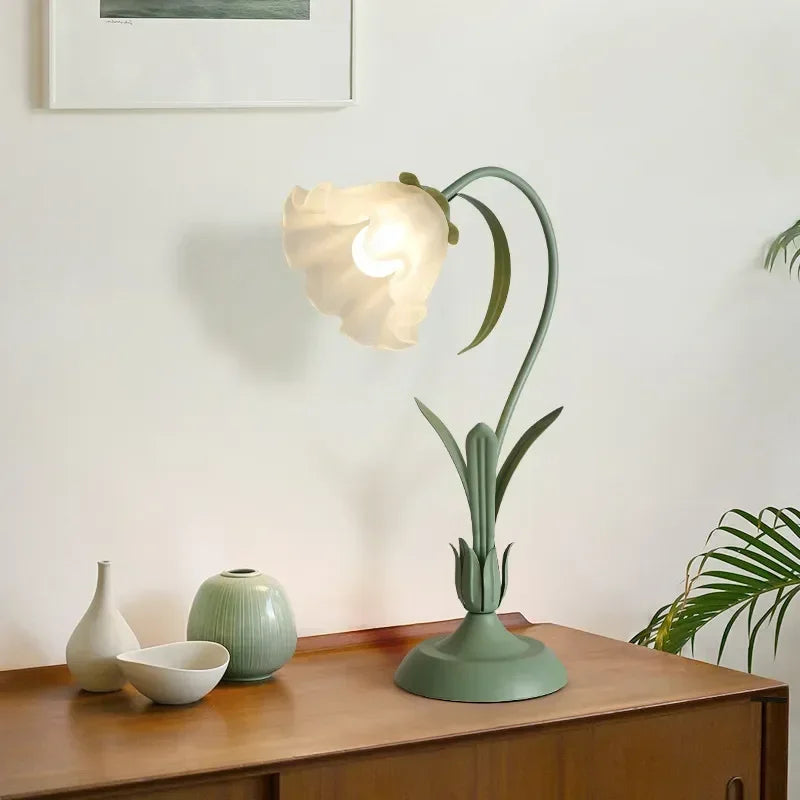 Lampe de bureau fleur romantique française Rétro Atmosphère Veilleuses de chevet Style crème Campagne Pastorale pour Chambre à coucher