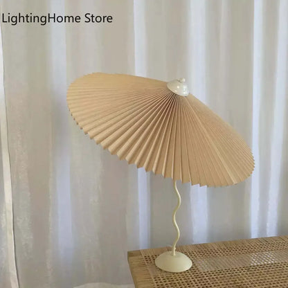 Lampe de table style rétro plissée, abat-jour parapluie, nordique médiéval coréen, pour chambre principale, lampe de chevet pivotante en fer forgé, livraison directe.